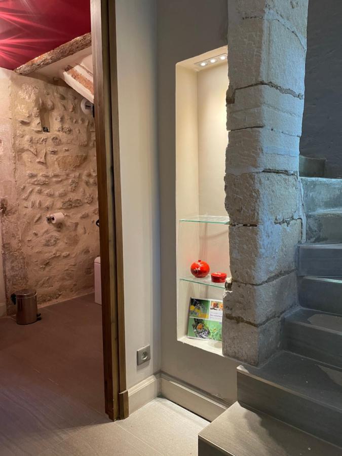 Ermitage Notre Dame De Vacquieres Panzió Noves Kültér fotó